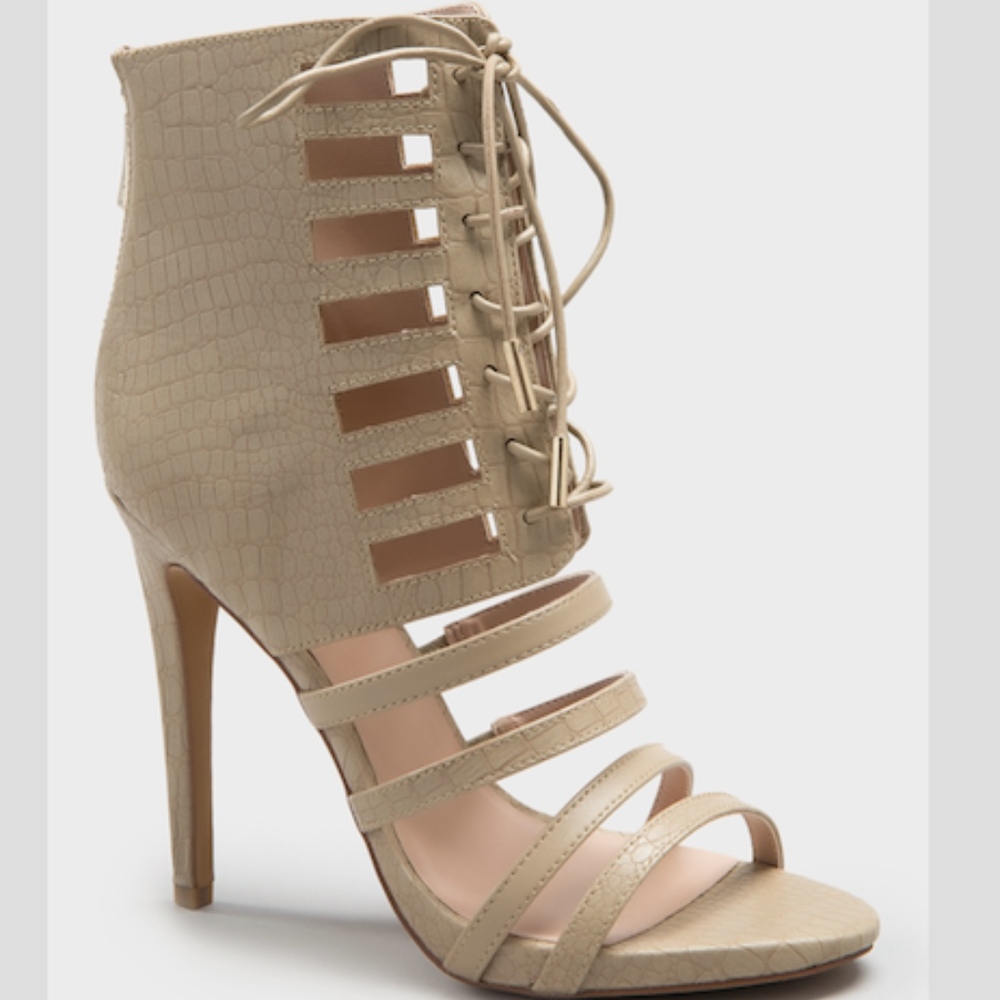 Heels w/ laces (Bebe Samirra)